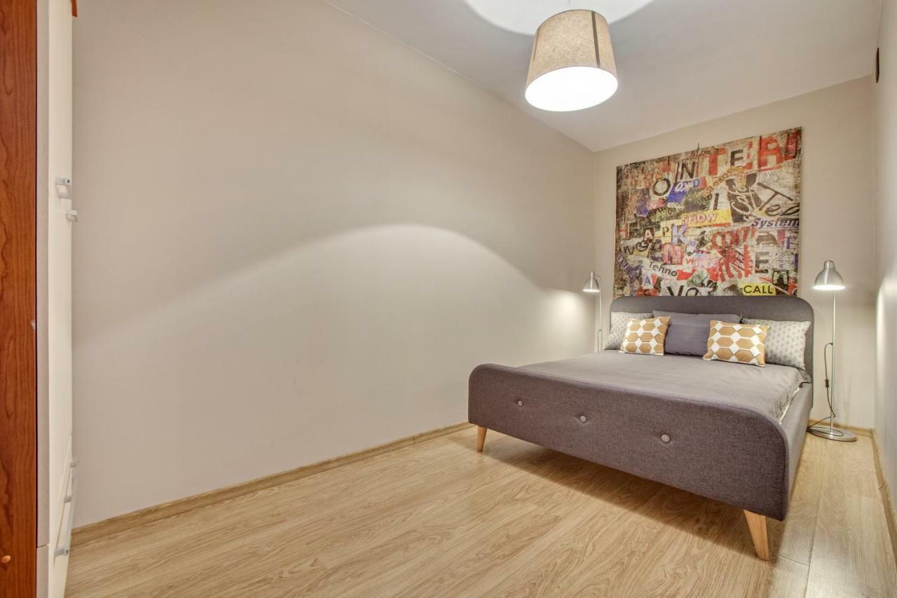 Trendy Apartment Kochanowskiego Street Krakow Bagian luar foto